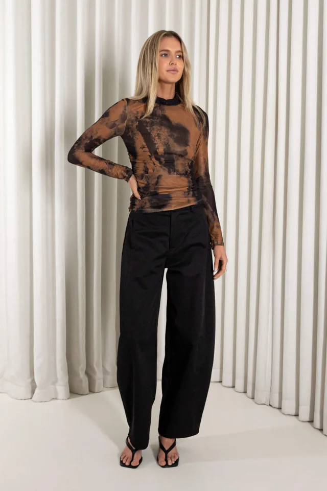 Kohl Brown Top – product image 2