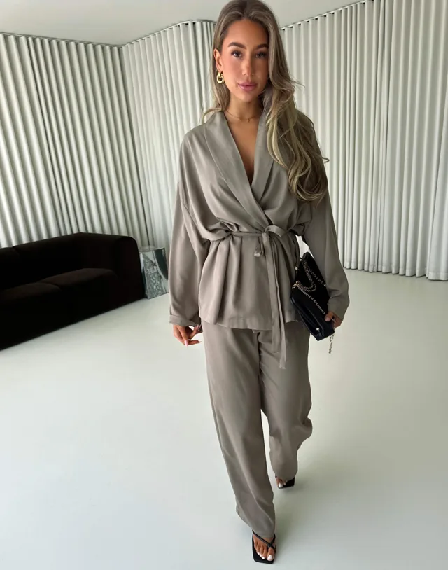 Ramos Relaxed Pants – product image 9
