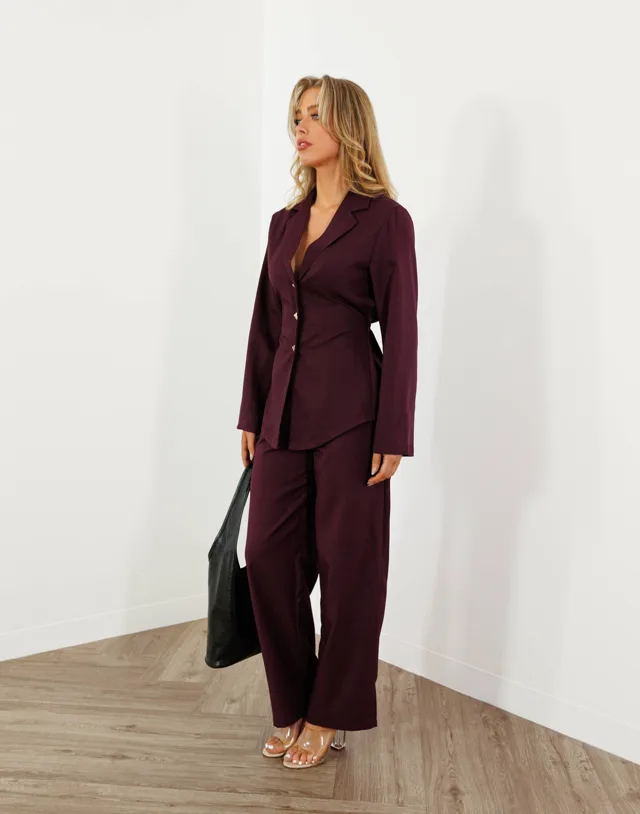 Kdeisha Burgundy Pants – product image 4