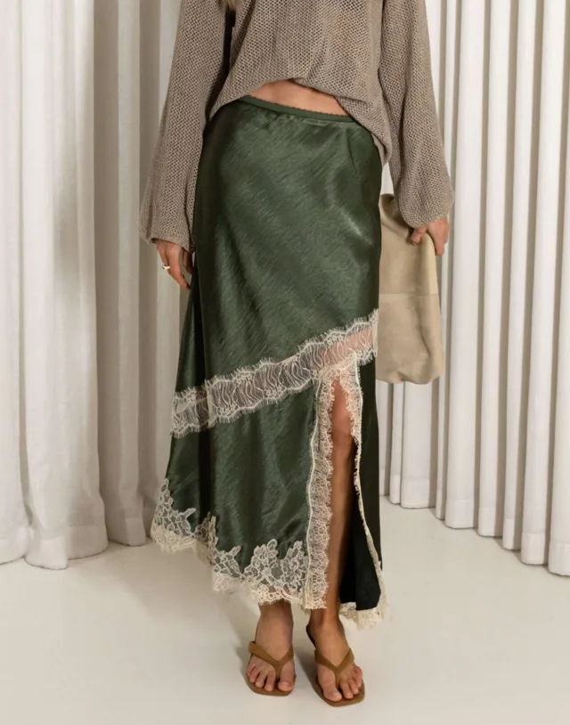 Carolyn Lace Skirt – product image 2