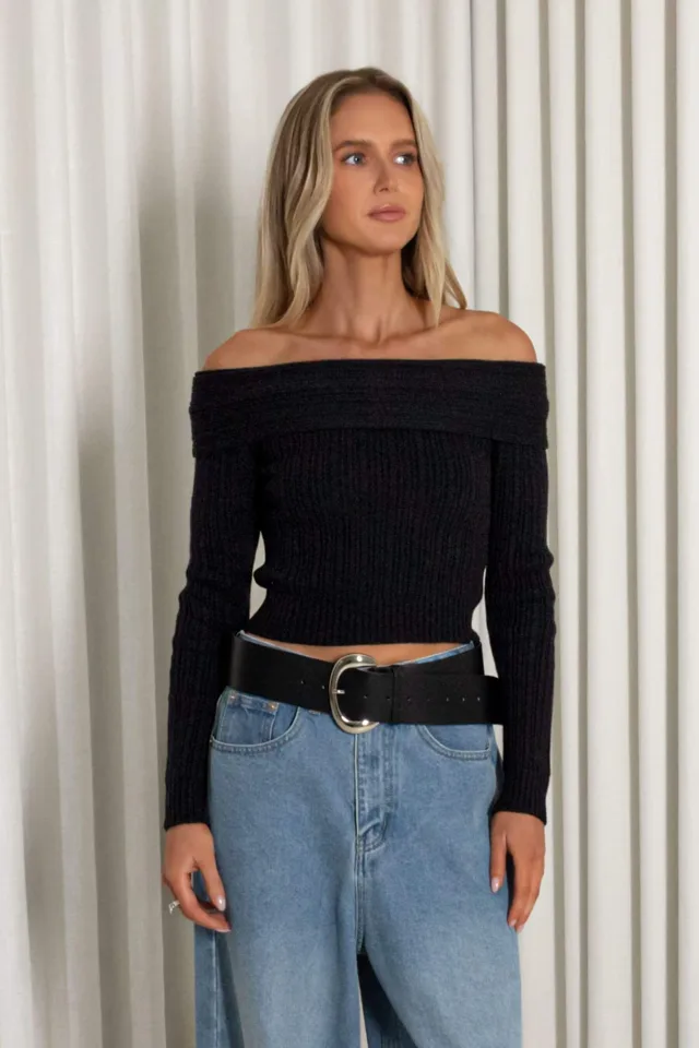 Victoria Off Shoulder Top – product image 2