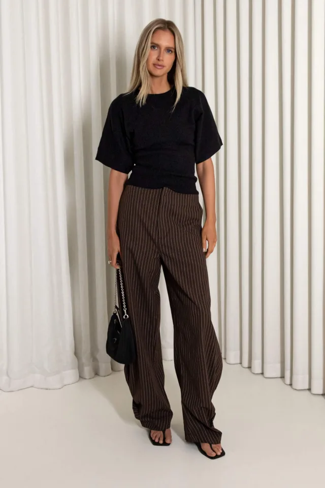Dana Black Top – product image 4