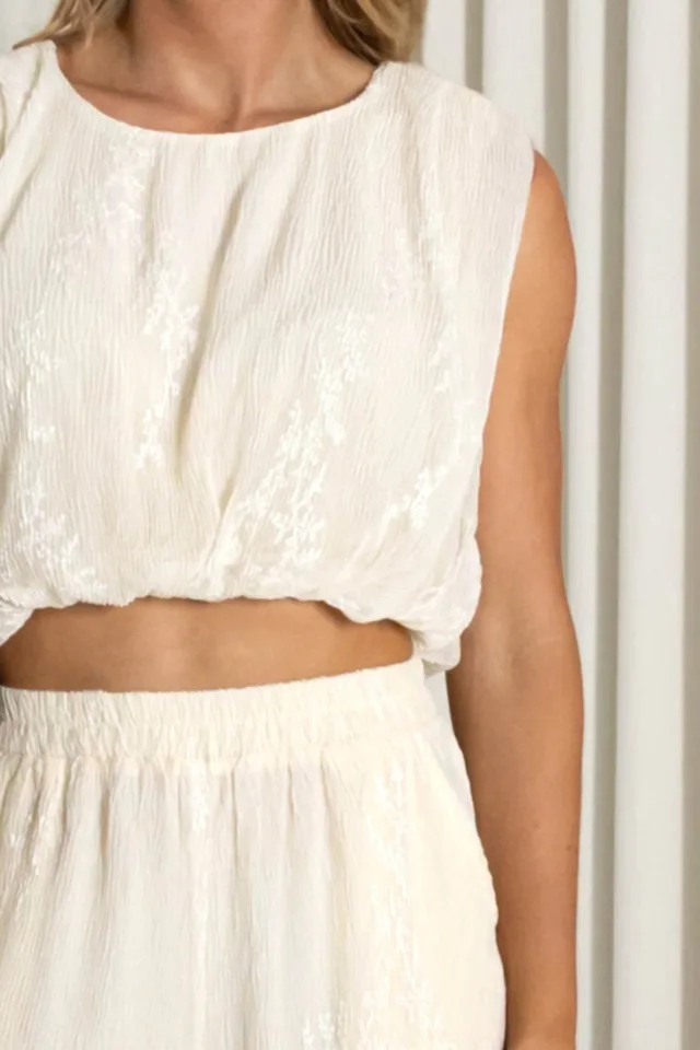 Verity Crop Top – product image 6