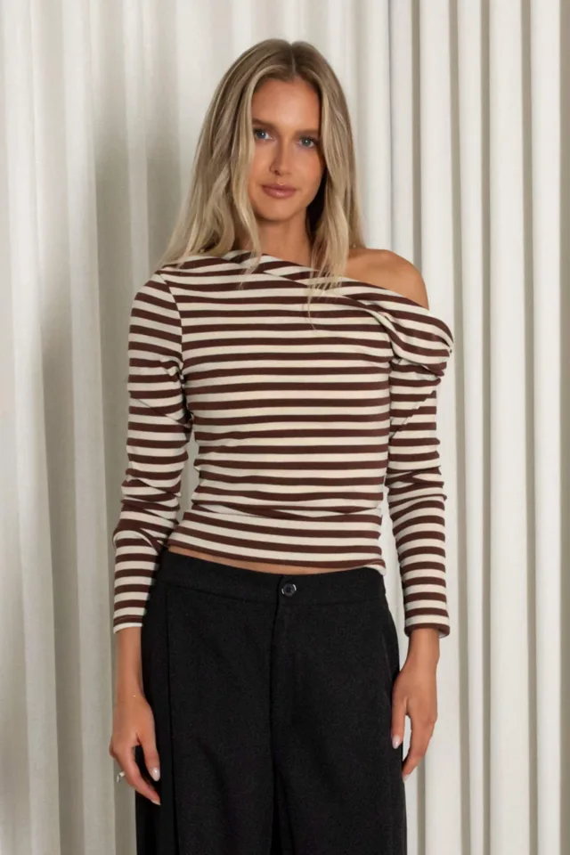 Frank Off Shoulder Top – product image 2