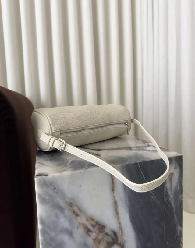 Danes Shoulder Bag – product image 2